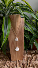 Load and play video in Gallery viewer, Tahiti Beach Necklace
