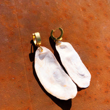 Load image into Gallery viewer, The Anne Shell Earrings
