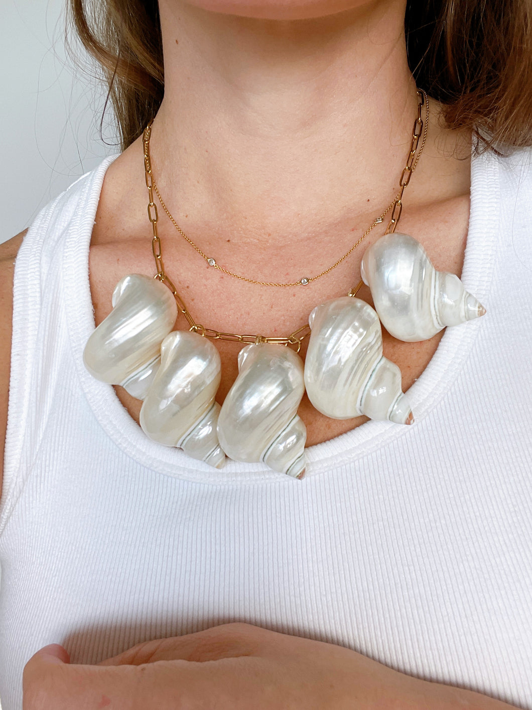 The Grayt Shell Necklace